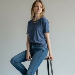 Cupio Blue Minimalist Tee